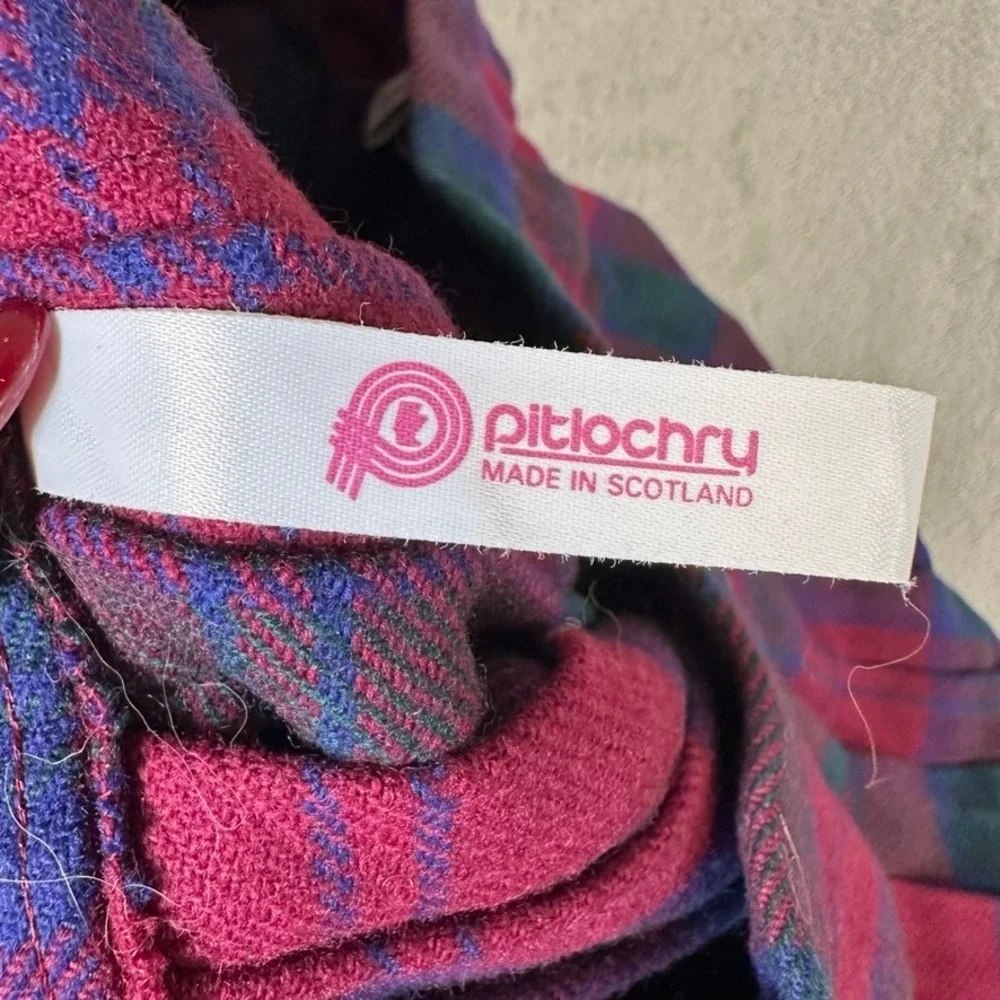 Pitlochry Scotland Plaid Wool Kilt Skirt Burgundy Purple Pleated Vintage Size 20